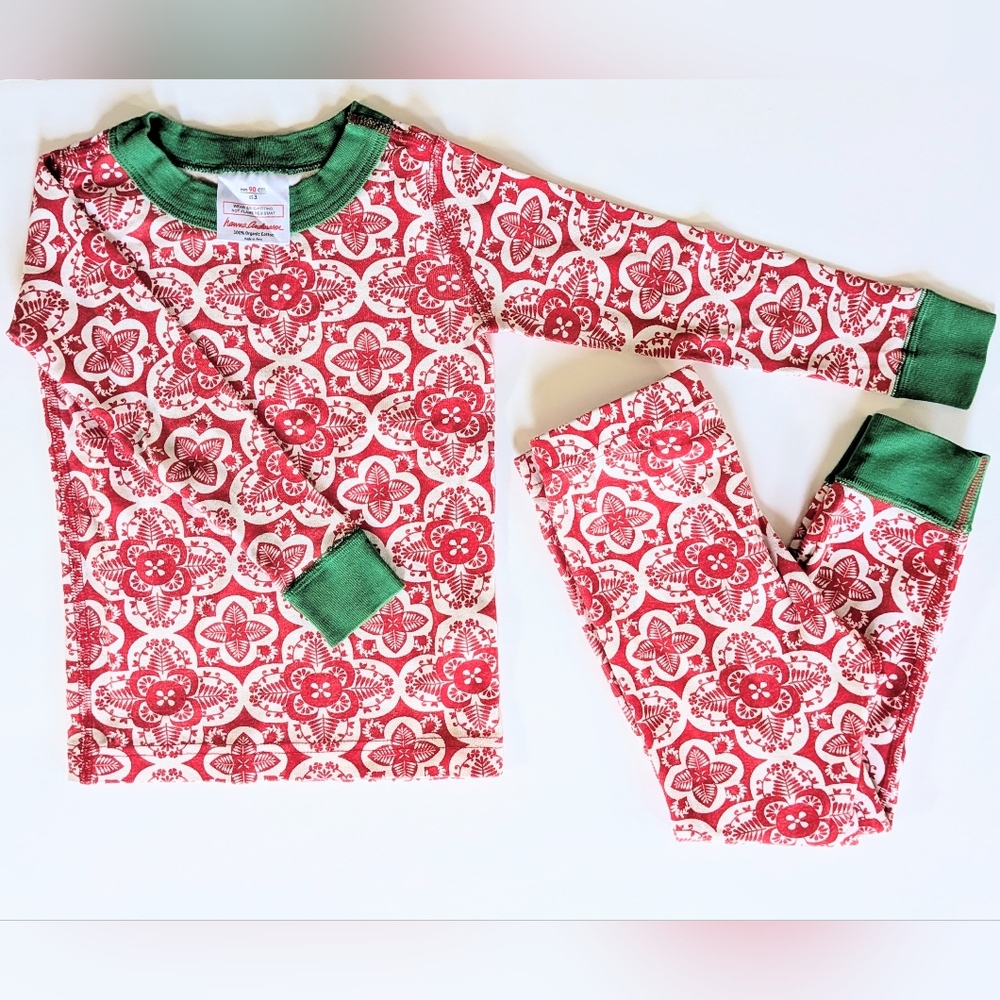 VGUC Hanna Andersson 3T Medallion Long John Pajamas Red Green White Christmas
